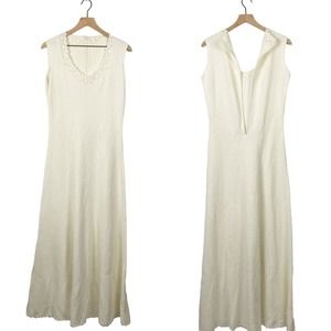 Vintage kit cream v-neck maxi dress